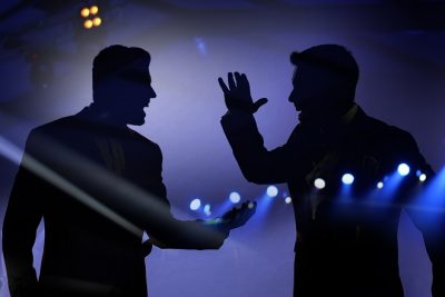 超人気兄弟コンビ、2人での活動を終えてソロの道へ？　斗弥がタロットで占う