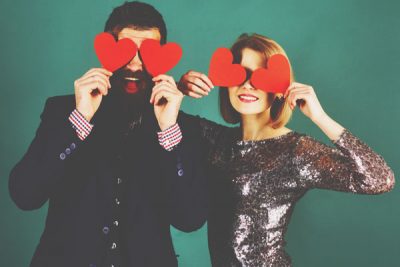 【無料占い】運命の人は、年下or年上どちら？　あなたを待つ運命の相手