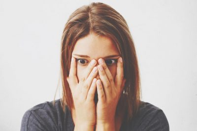 10の質問でわかる【人の目を気にする度】他人を意識し過ぎていませんか？