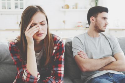 血液型【彼氏をダメにする行動】あるある　AB型は心を開かず、彼が浮気に走ってしまう！