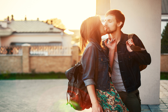 12星座あるある【好きのサイン】蟹座男子は甘えてきたら！