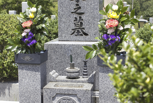 お墓参りは最強の開運アクション！　ご先祖様参りで運気を上げる6つのポイント