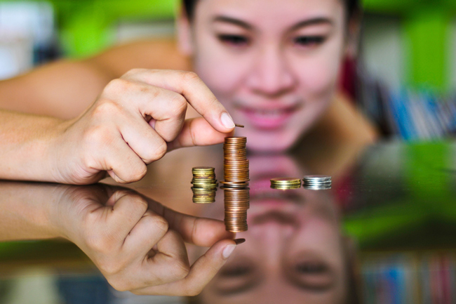 12星座【せこい】ランキング　乙女座はもったいない精神でタッパー持参で持ち帰り！