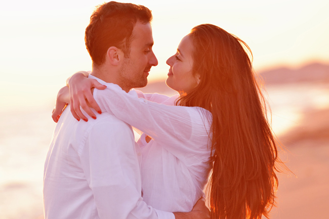 依存度と恋愛傾向がわかる【心理テスト】恋人に依存するほう？　されるほう？