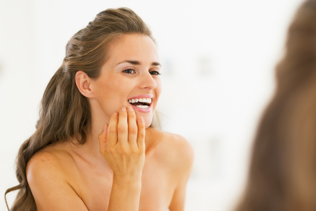 女性としての幸せをつかめる顔はコレ！「眉間がキレイでつややかな唇」