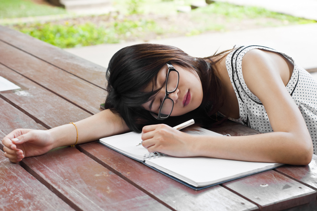 生年月日でわかる、あなたが疲れを感じやすい状況とオススメの癒やしグッズ