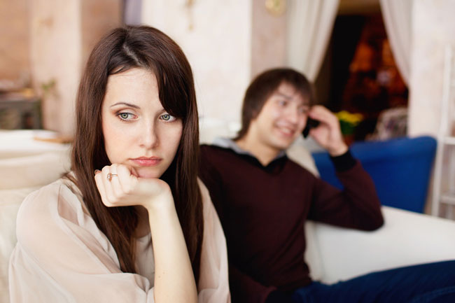 10の質問でわかる「重たい女度」　恋に対してさっぱり？　結婚が絡むと重くなる？