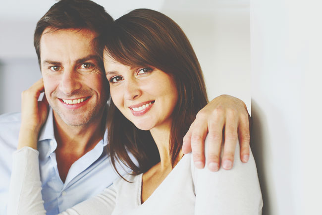 【心理テスト】SNSで恋人宣言！　写真アップor文章だけ、あなたはどうする？