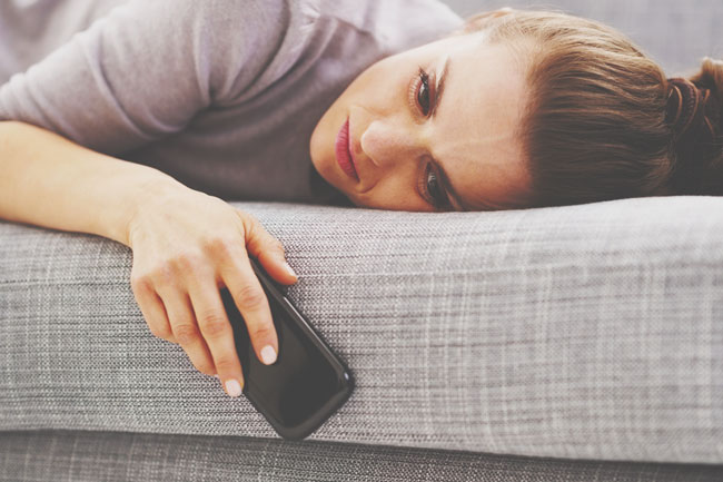 【ダメ恋手相】恋のチャンスを逃す、引っ込み思案な「奥手女子」の手相