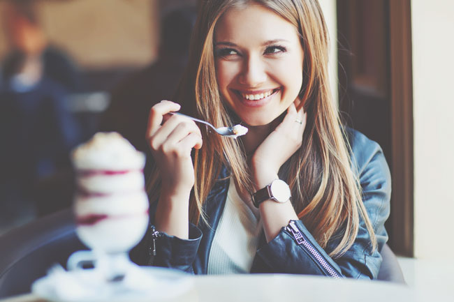 好きな味でわかる性格診断　甘いものが好きな人は愛され上手な甘えん坊！