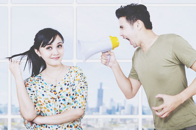 12星座あるある【怒られたとき】双子座は相手の怒りを右から左へ受け流す