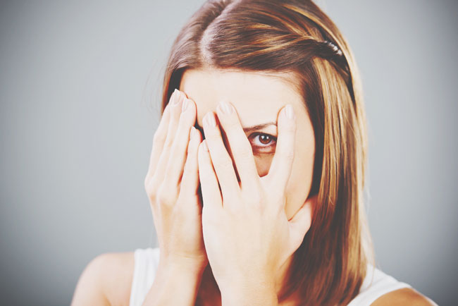 12星座【ビビり王】ランキング　魚座は人の顔色をみてはビクビクする！