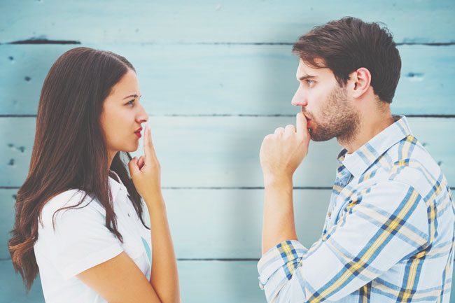 男女で異なる会話のスタンス　男性は雑談NG、女性は無視されると不満爆発！