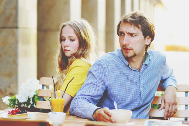 【心理テスト】デート中されて嫌なことでわかる、ごまかしている自分の心