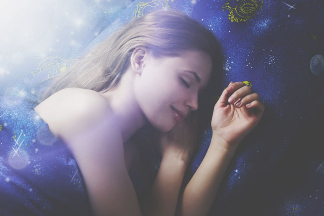 4月4日・皆既月食パワーを活かそう！　12星座別【幸せ上昇気流】に乗る方法