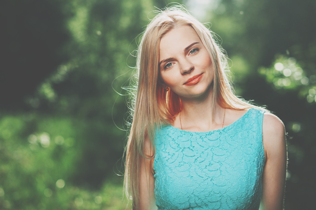 初デートを成功させる色ベスト3　好感度No.1は青、赤は男性に引かれるNGカラー