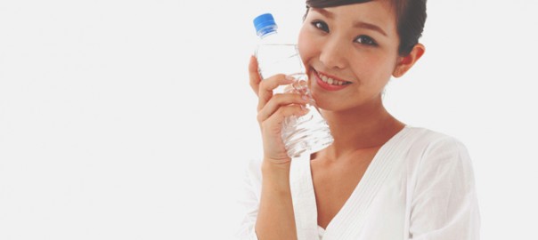 ペットボトルで恋占い！　キャップの数字で占うオススメ恋愛アクション