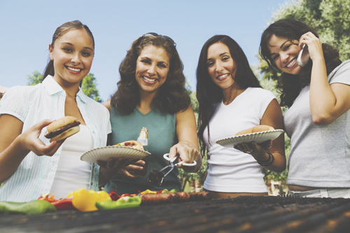 12星座【バーベキュー】あるある　牡牛座はとにかく食べる、獅子座はみんなの司令塔！