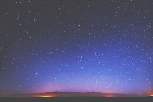 8月14日は獅子座の新月　自己肯定感と情熱的なロマンスが手に入る日！