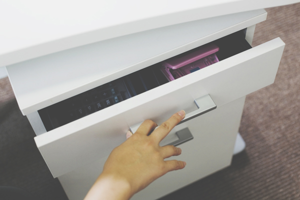【お掃除風水】部屋のあらゆる「引き出し」を掃除して気の乱れを防ぐ！