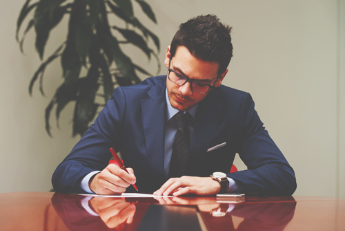 彼はどんな字を書く？　書かれた名前から性格を見抜く4つのポイント