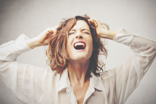 【心理テスト】人に言われてムッとする言葉でわかるプライドの高さ