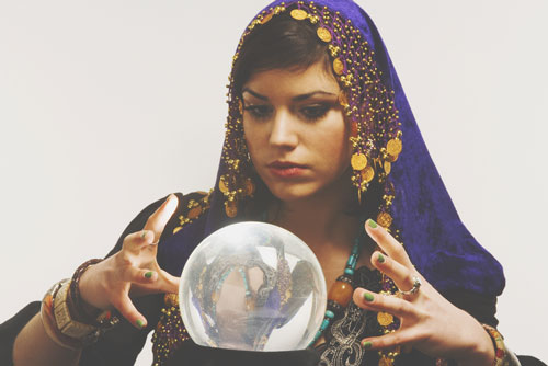 占い師に向いている手相5つ　「ソロモンの環」がある人はアドバイザーの適正あり！