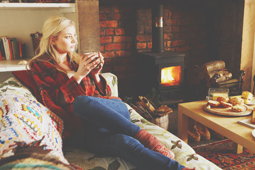 12星座【イベントに興味ない】ランキング　蠍座は1人で家にいるほうが好き！