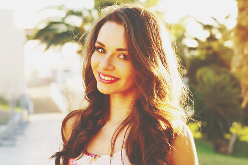 2016年の運気のいい幸福顔　目は切れ長、鼻は角ばっていると大吉！