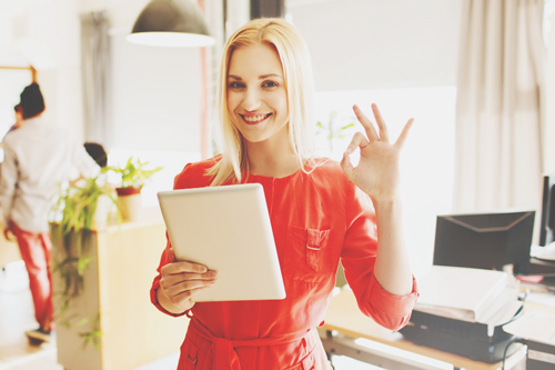 相手に「Yes」と言わせる方法4選　話しかけるときは右側から声をかけて！