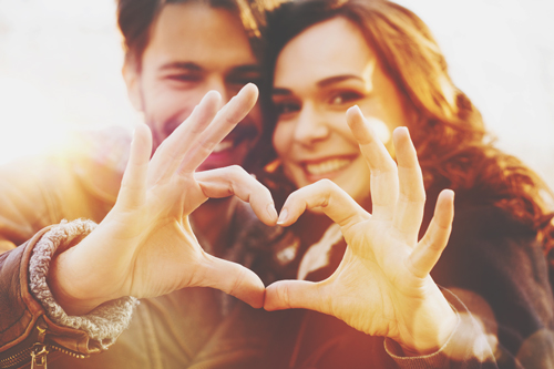 2月18日に金星が水瓶座に移動、積極的な恋が吉！　あなたの恋はどうなる？