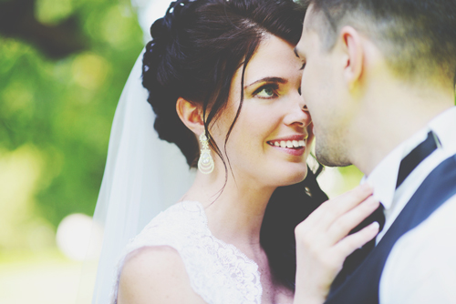 血液型別【年の差婚相性】A型は頼れる年上夫、O型は主導権の握れる年下夫！