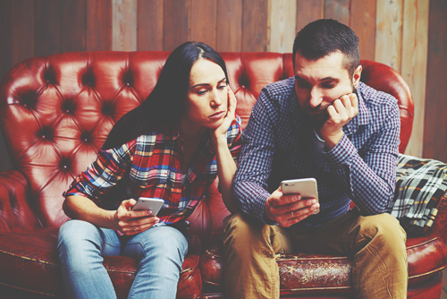 12星座【ウザい女】ランキング　魚座は「話聞いてよ～」とやたらとかまってほしがる！