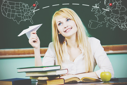 12星座【夢見がち】ランキング　水瓶座は自分の力で世界を変えると夢見る人！