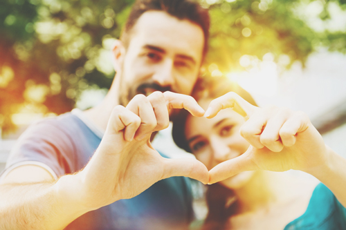 【安斎流・恋愛姓名判断】外運6画の人は純粋で恋にのめり込みやすい！