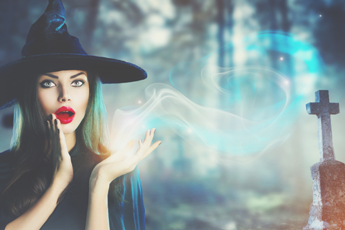 10の質問でわかる【魔女診断】あなたは秘密めいた魅力がある女？