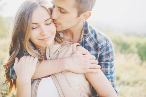 12星座【2016年・夏の運命の相手】牡牛座は不思議な色気のフェロモン男子と恋が始まる!?