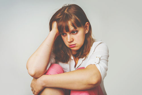 12星座【傷つきやすい】ランキング　魚座は被害妄想が強く、些細なことで落ち込む！