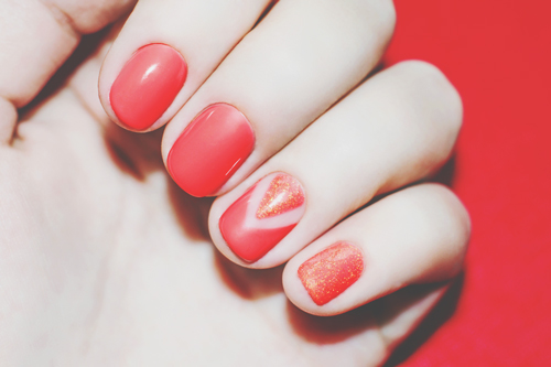 【心理テスト】親指～小指、アクセントネイルをしたい指でわかる強化したい自分