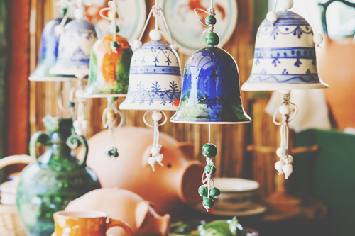 【9月の開運壁紙】恋愛運は「風鈴」、健康運は「アクアリウム」の写真で運気アップ！