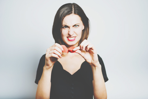 恋愛感覚の病み具合がわかる【心理テスト】好きな人のそっけない態度、どう解釈する？