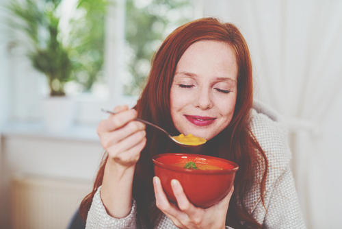 あなたのほっと安心するところがわかる【スープ占い】ポタージュ、味噌汁……あなたはどれ？