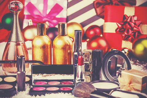 12星座別【2016年・恋に効くクリスマスコフレ】山羊座は乙女チックアイテムが恋を高める！