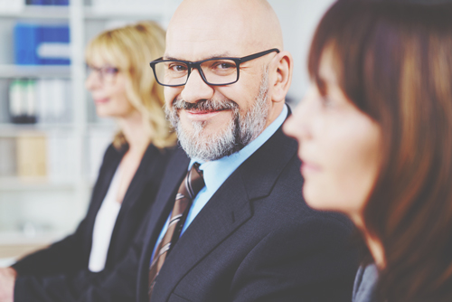 12星座【目上からかわいがられる】ランキング　射手座は上司の無茶振りにも笑顔で対応！