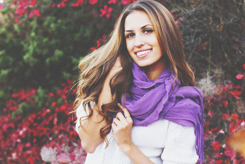 【2月のカラータロット占い】ラッキーカラーは「紫」、金運アップは紫の大判ストール！