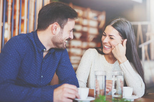 【心理テスト】路上ライブを聴く場所でわかる、好きな人に対しての接し方