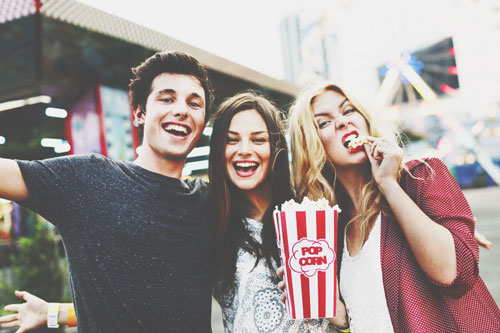 血液型【男女の友情】あるある　O型は男友達とお互いの恋を応援する同志になる！