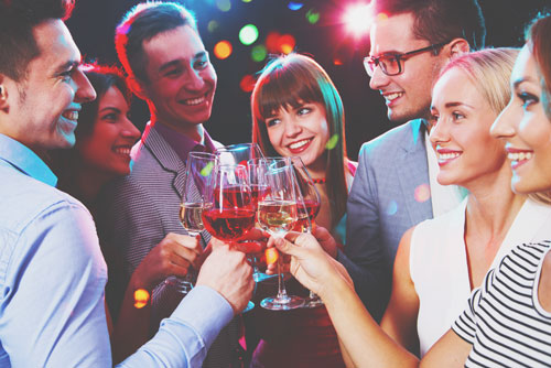 【心理テスト】飲み会でされて嫌なことでわかる、合コンに向いているかどうか