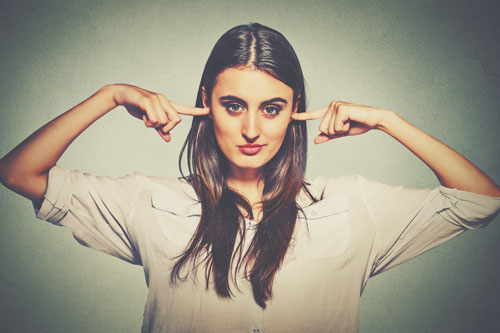 あなたのスルースキルがわかる【心理テスト】お見合いを断る理由は何？