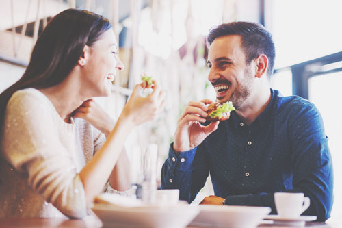 10の質問でわかる【会話モテ度】おしゃべりで男性のハートをつかめるタイプ？